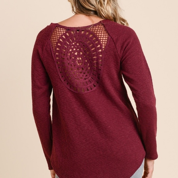 Doe & Rae Sweaters - Doe & Rae Burgundy Sweater Crochet Back Ribbed NWT
